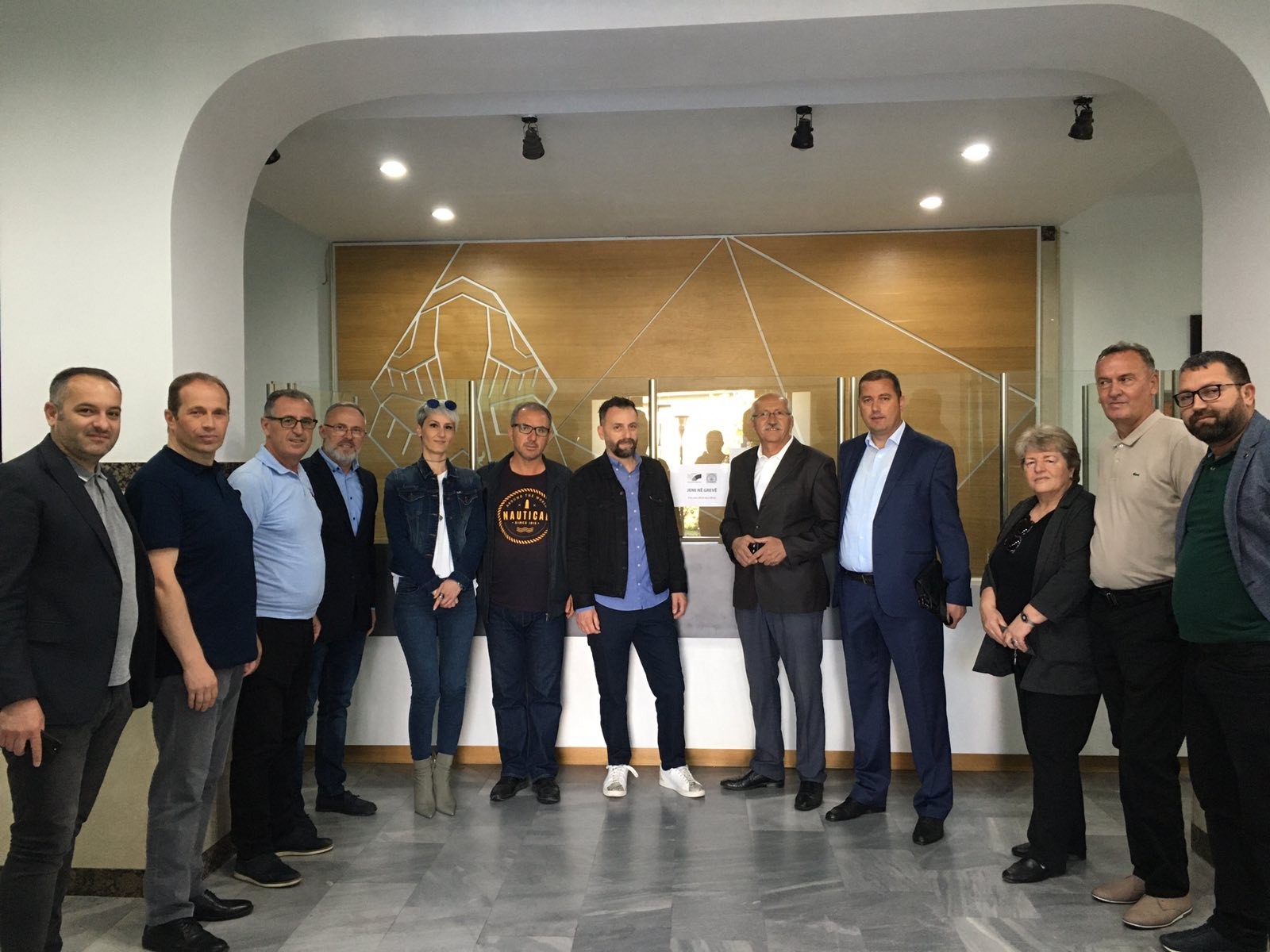 Sot mbahet greva paralajmëruese 1 orëshe në të gjithë vendin