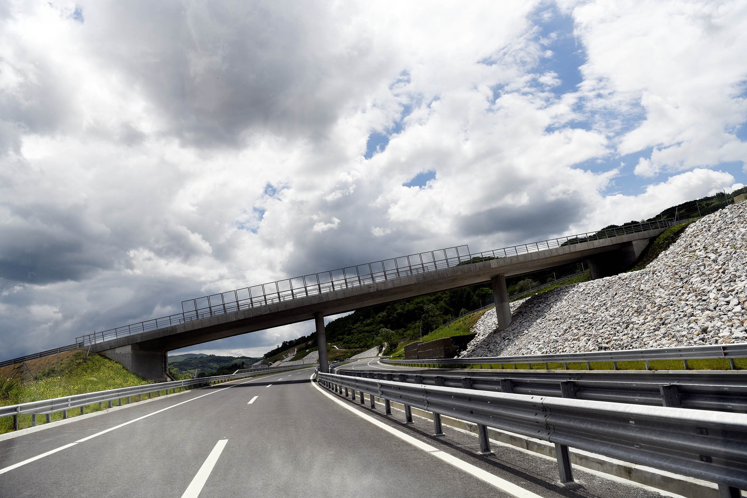 Autostrada e Dukagjinit, autostradë që lidhë vendbanime në Evropë