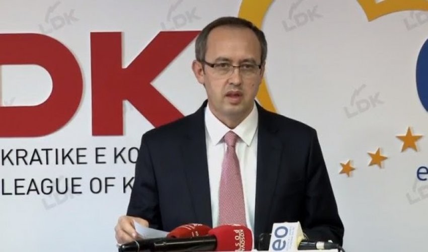 Seanca e kërkuar nga opozita u anulua, Veseli e pamundësoi mbajtjen e saj