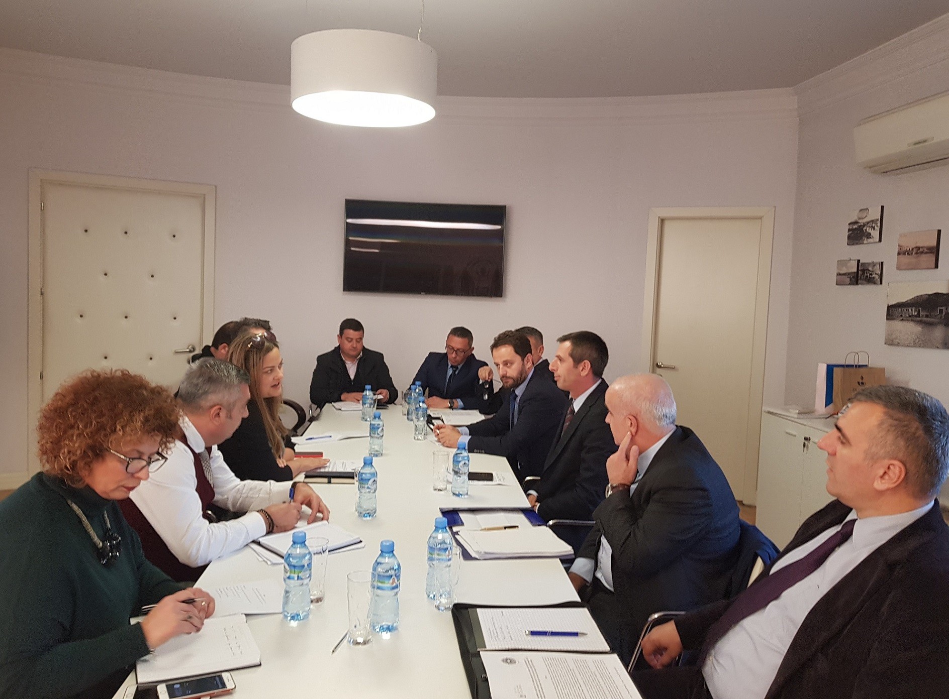Kosova fillon përgatitjet për hapjen e zyrës së Doganës në portin e Durrësit