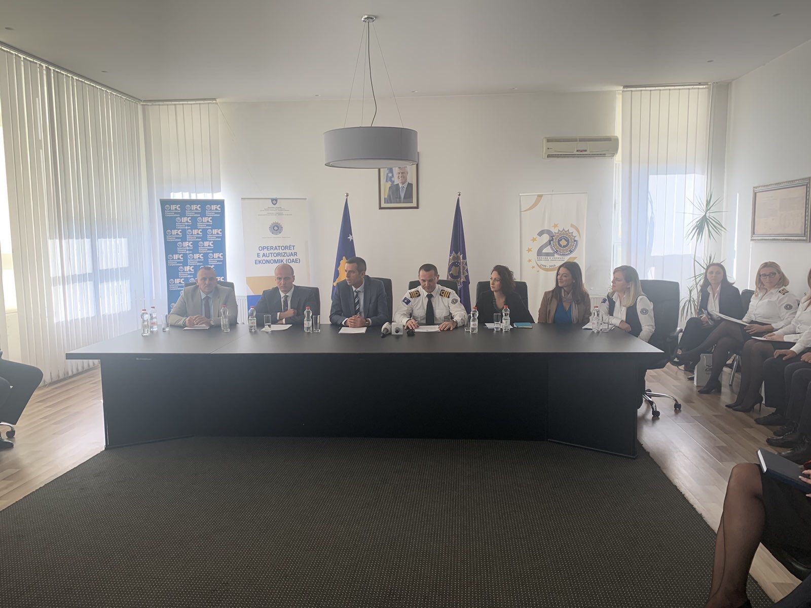 Certifikohen dy kompanitë e para kosovare si Operator të Autorizuar Ekonomik