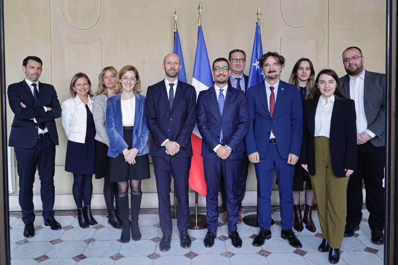 Kosova dhe Franca nënshkrujnaë marrëveshje bashkëpunimi
