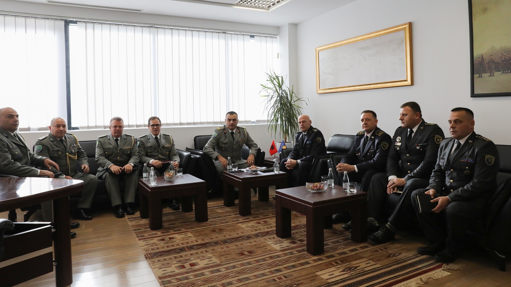 Shefi i Shtabit të Ushtrisë së Shqipërisë viziton FSK-në