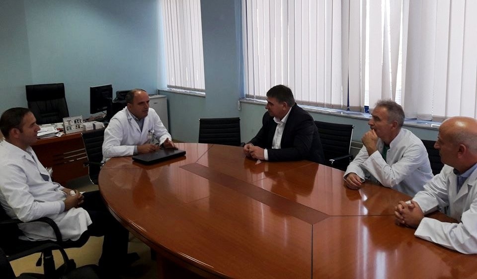 Klinika e Onkologjisë me 239 raste të kancerit të gjirit