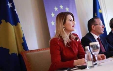 Ministrat, Hamza, Hoxha dhe Tahiri raportojnë para Komisioneve parlamentare