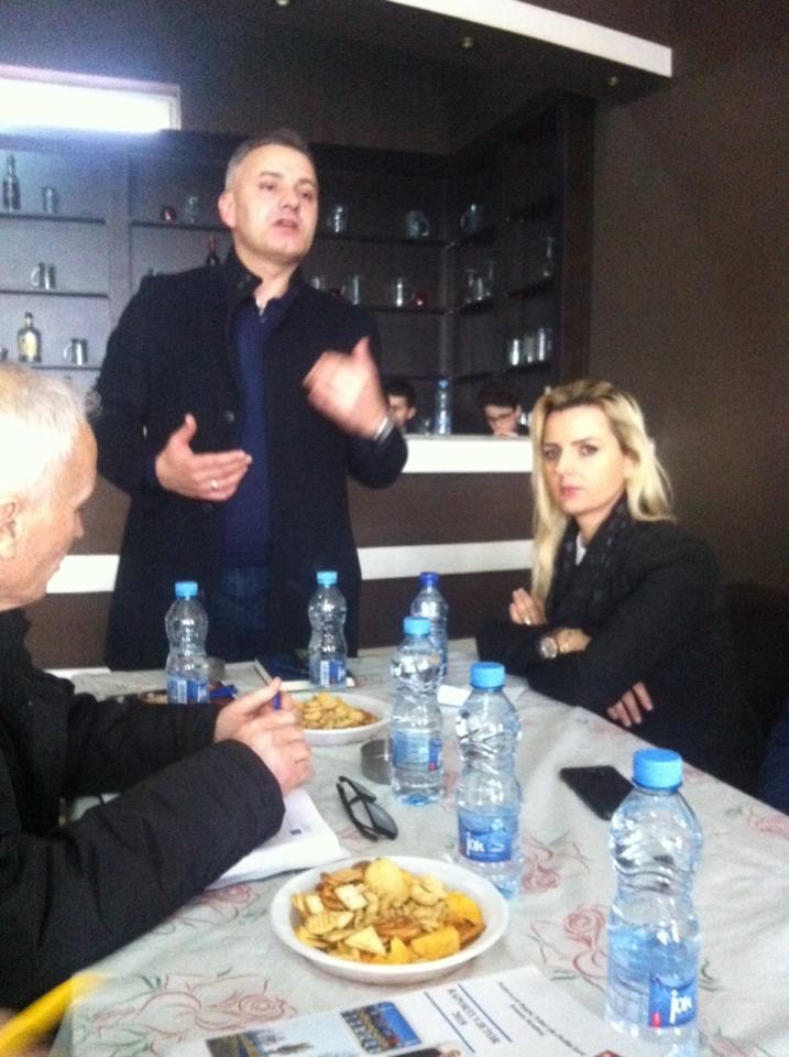 Zëvendësministrja Krasniqi dhe kryetari Jashari vizitojnë bizneset e Polacit