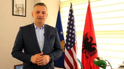 Kryetari i Skenderajt, Bekim Jashari fillon fushatën me homazhe