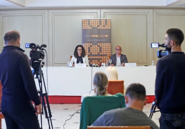 Nga 913 premtime të kryetarëve të komunave, 122 nuk janë përmbushur fare