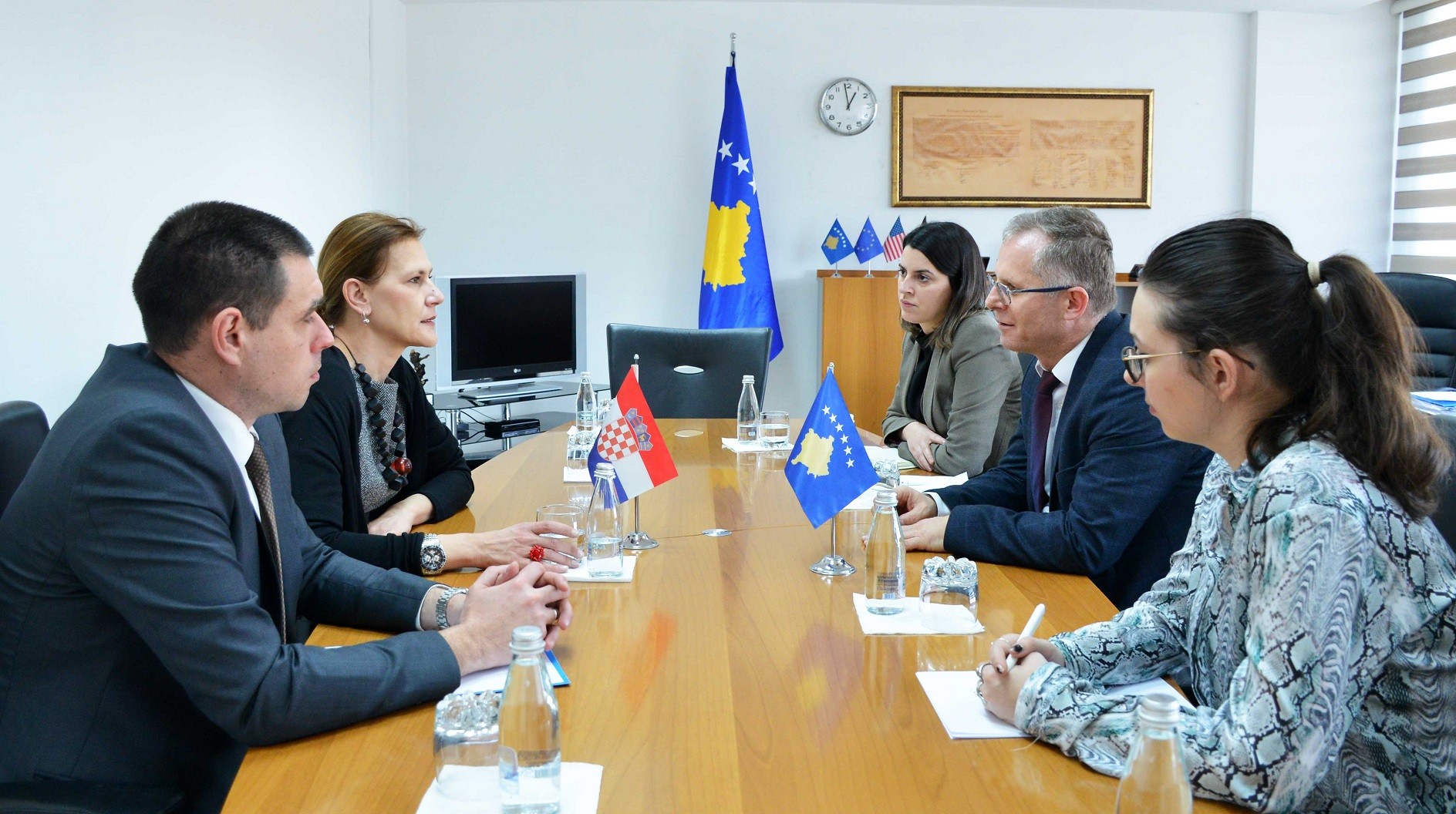 Bislimi e Barišić shprehen të gatshëm për të thelluar bashkëpunimin në financa