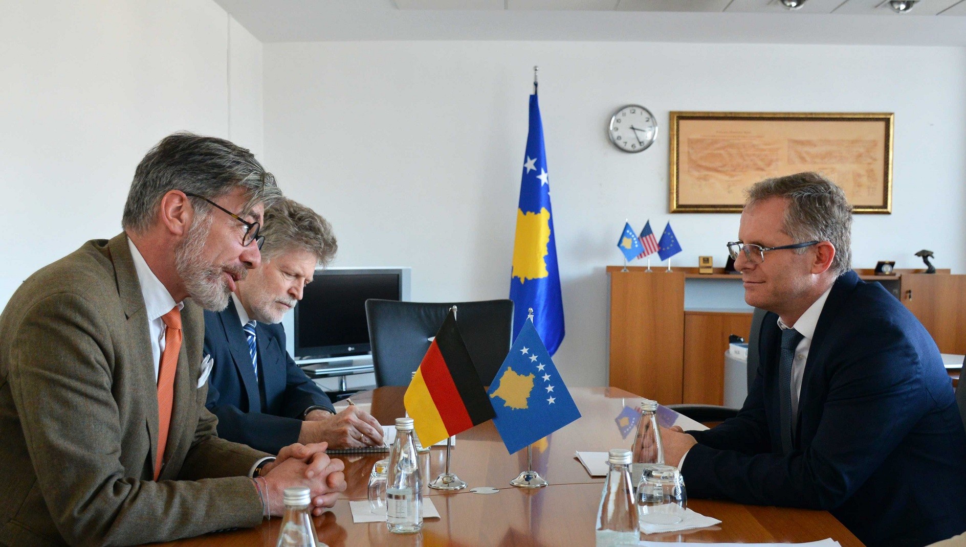Ministria e Financave nënshkruan dy marrëveshje grant me KfW gjermane