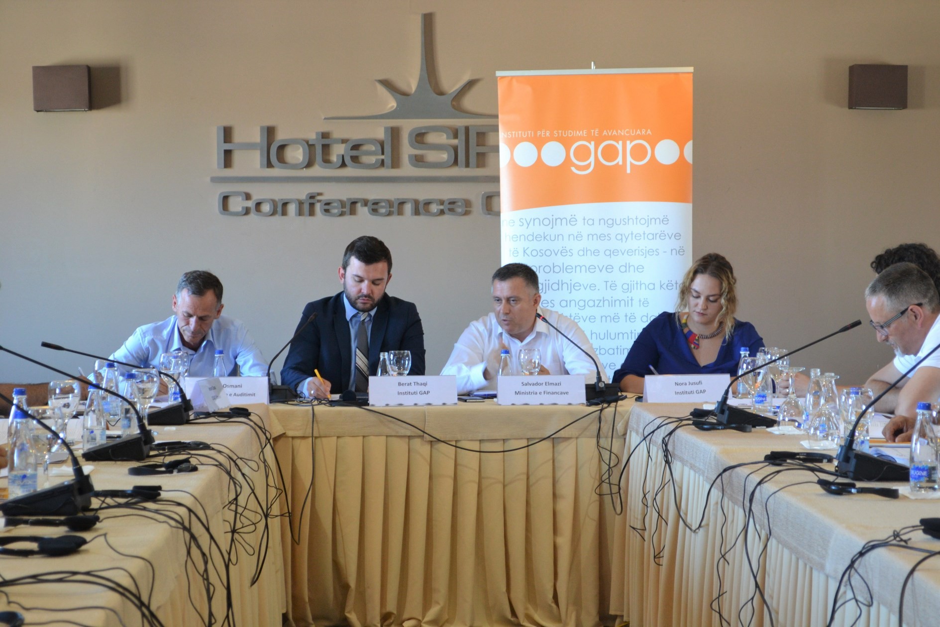 Prezantohen e barrierat tregtare mes Kosovës dhe Shqipërisë