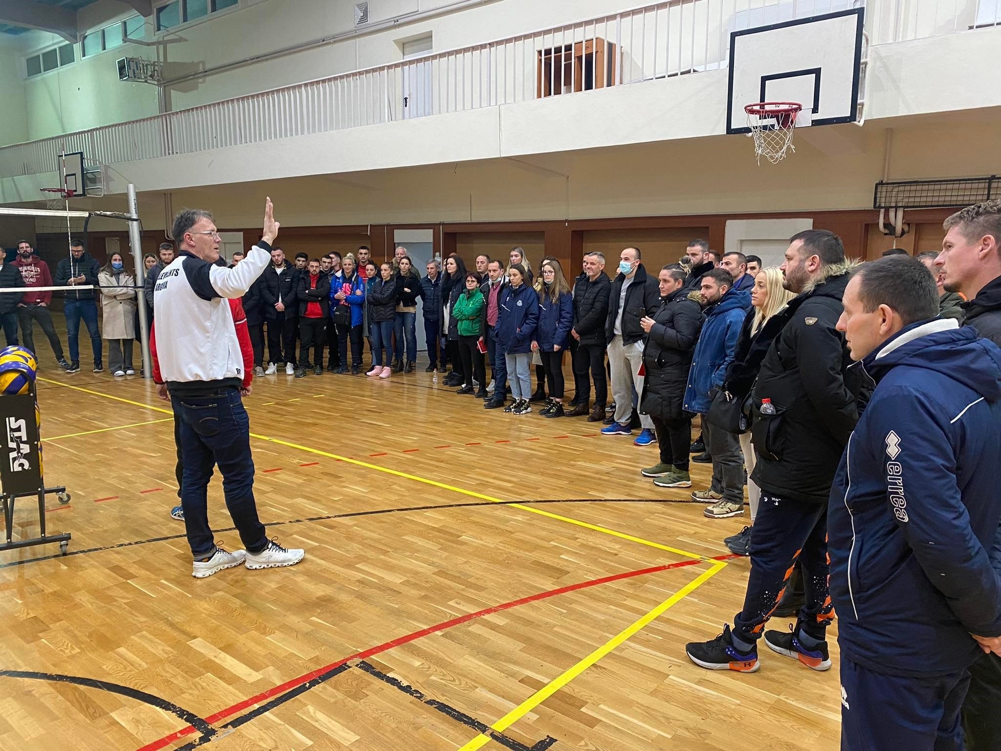 Mbahet seminar nën ligjerimin e trajnerit Bujar Dervishaj