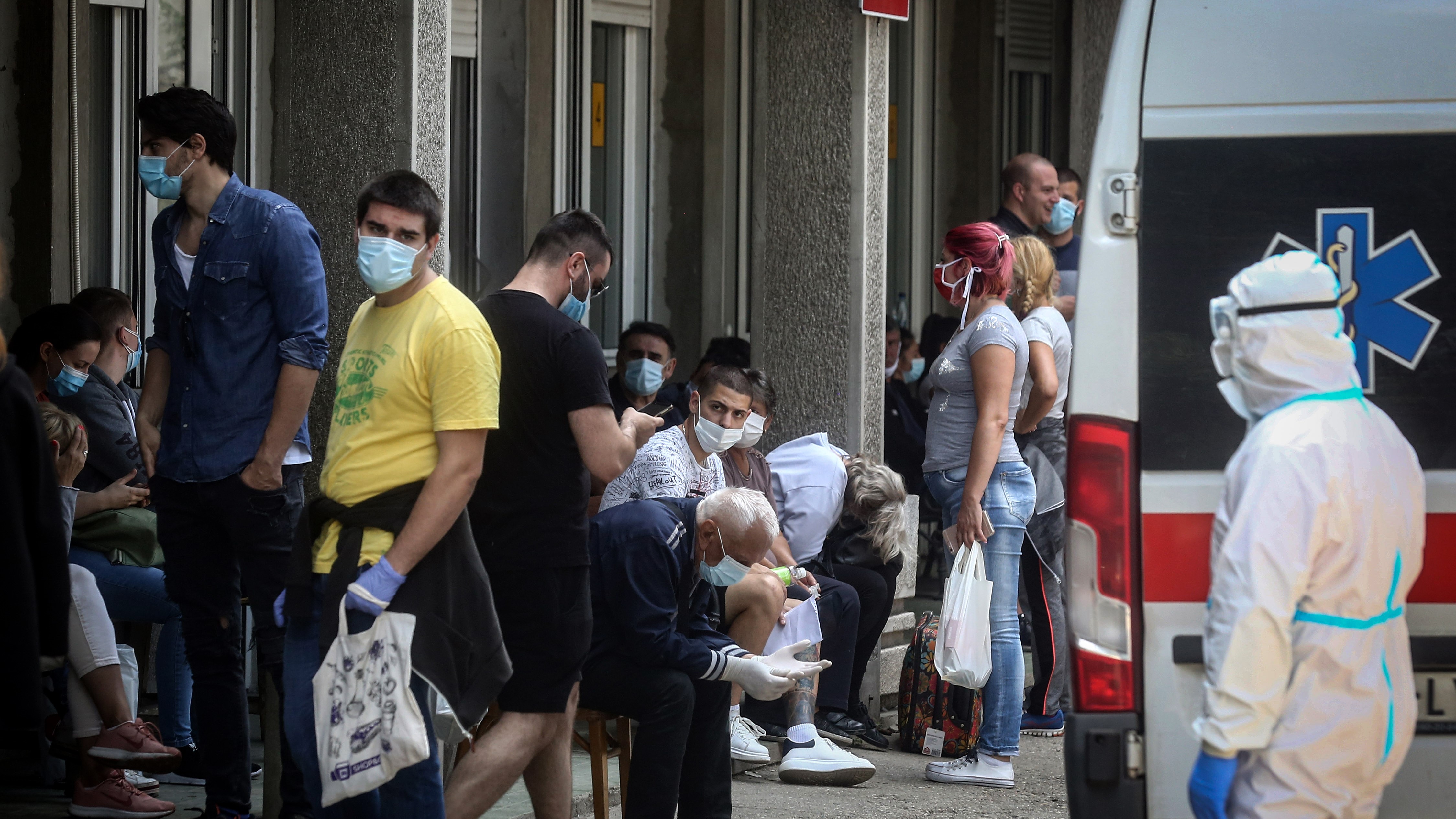 OBSH: Numri i vërtetë i vdekjeve nga Covid-19 në botë është afro 15 milionë