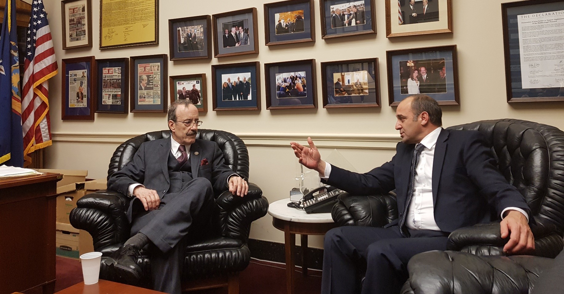 Engel: Kosova duhet të ketë ushtrinë dhe liberalizimin
