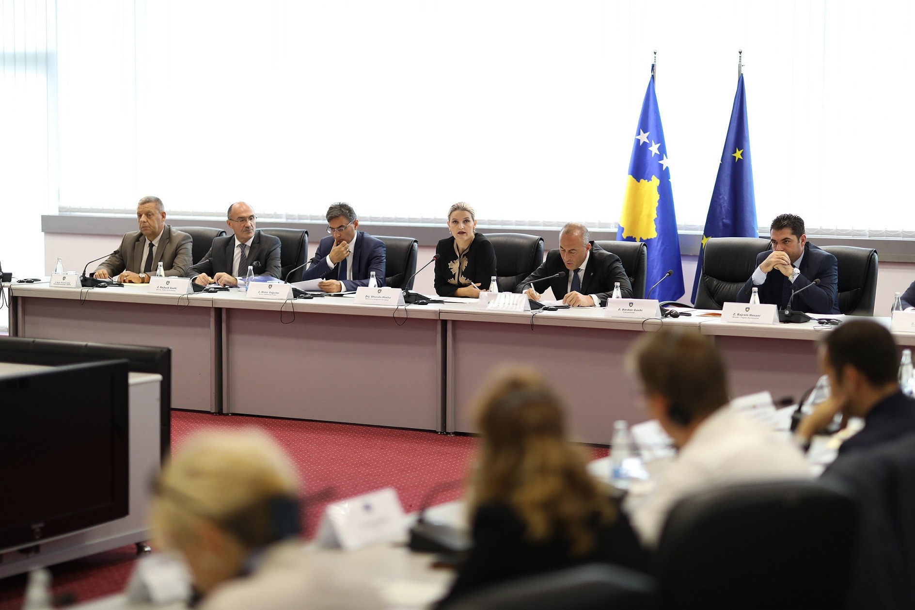 Ministrja Hoxha kërkon angazhim për realizimin e masave për zbatimin e MSA-së