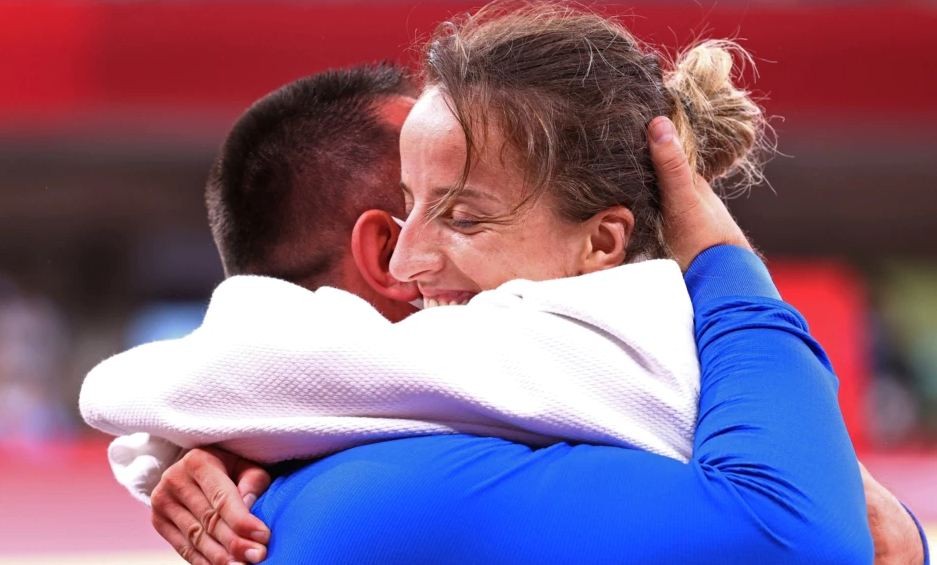 Distria Krasniqi fiton medalje të artë në Portugali