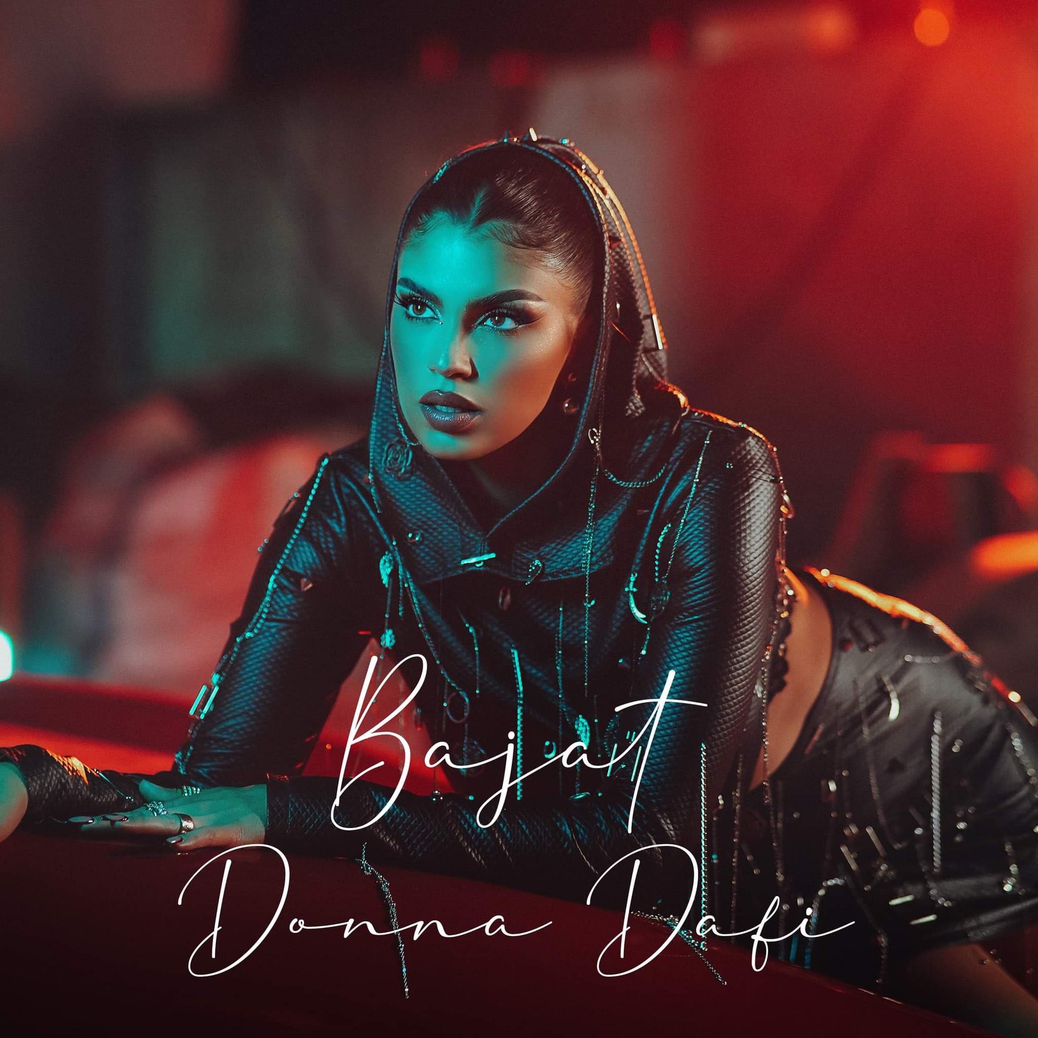 Donna Dafi e publikon këngën e re “Bajat”