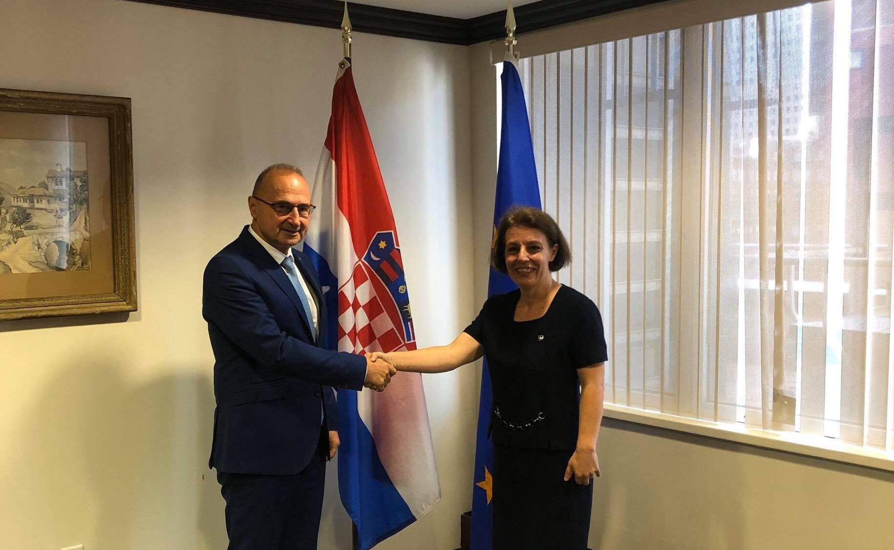 Kroacia rithekson mbështetjen e plotë ndaj agjendës evropiane të Kosovës