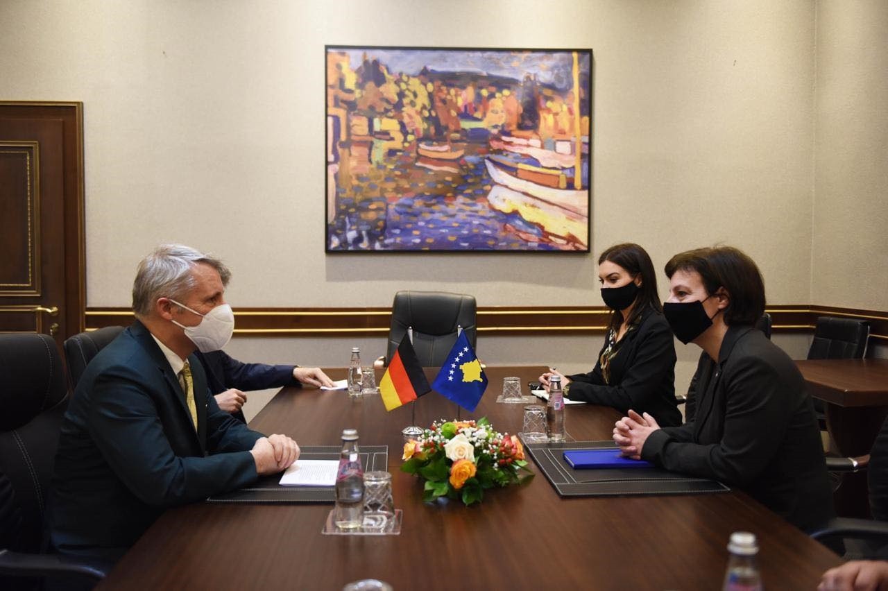 Nxitja e investimeve gjermane do të jetë ndër prioritetet e ministres Gërvalla