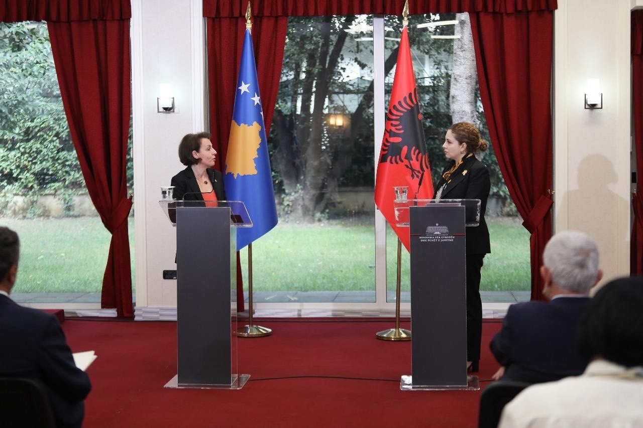 Gërvalla dhe Xhaçka dakordohen për bashkëpunim në diplomaci