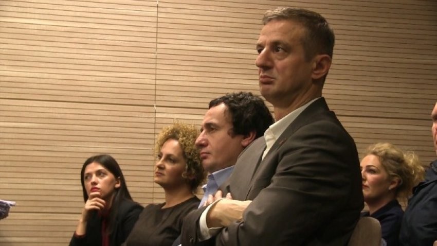 VV: Vazhdimi i paraburgimit ri dëshmon lidhjen e Kalludrës me Veselin