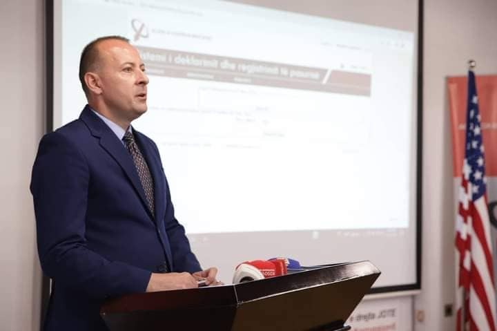 Raporti për Kosovën inkurajon APK-në në parandalimin dhe luftimin e korrupsionit