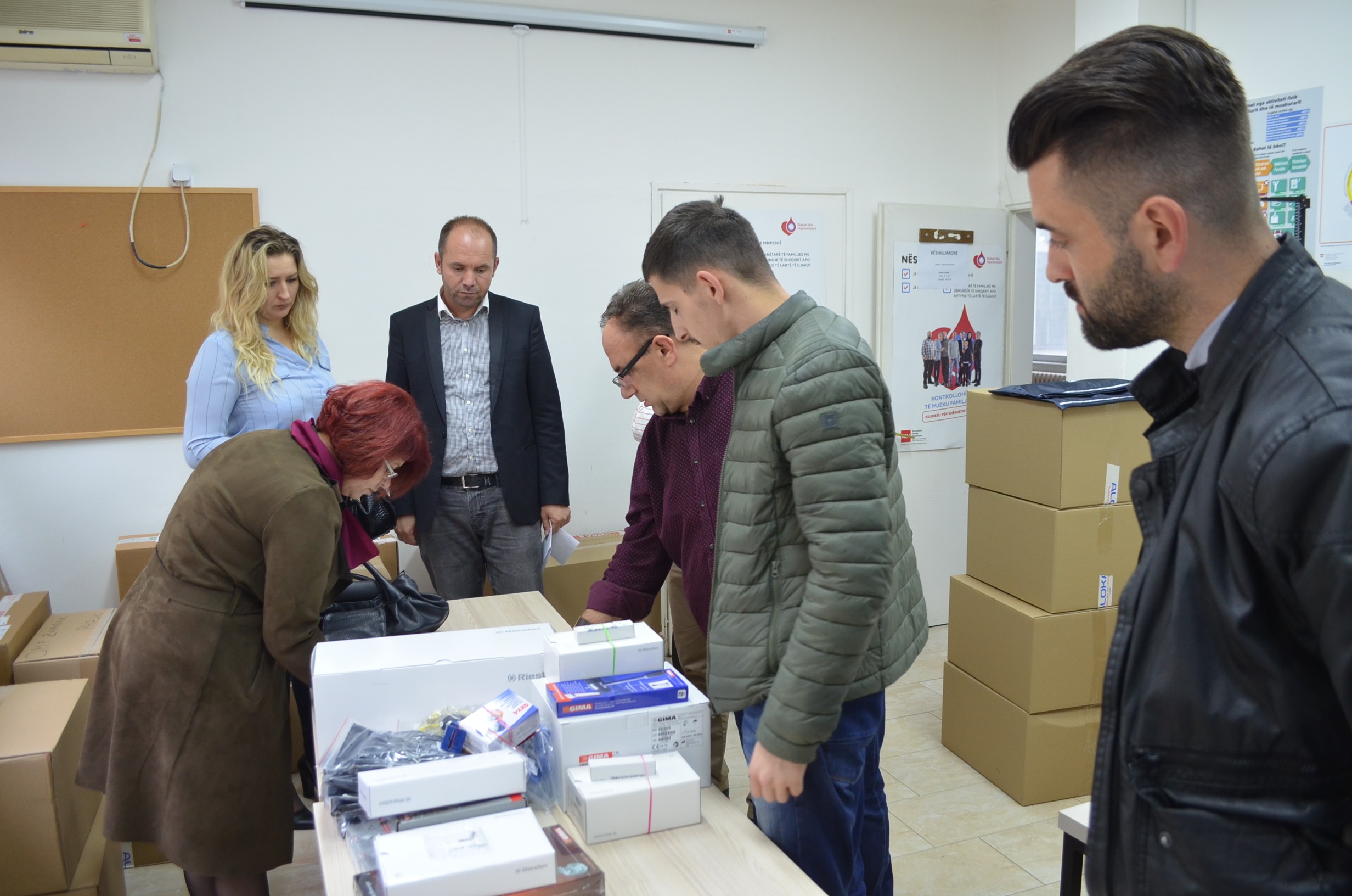 Organizata zvicerane AQH ndihmon shëndetësinë në Mitrovicë