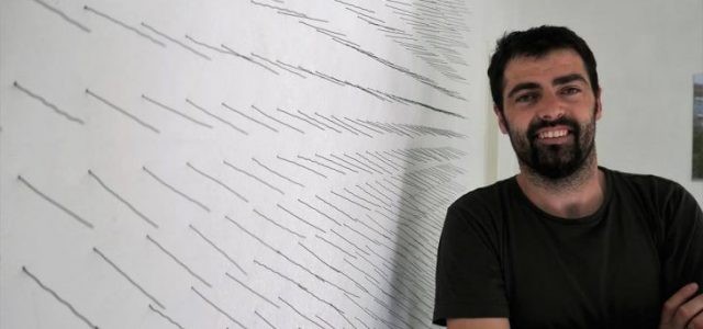 Galeria Kombëtare hap ekspozitën e Agron Blakçorit