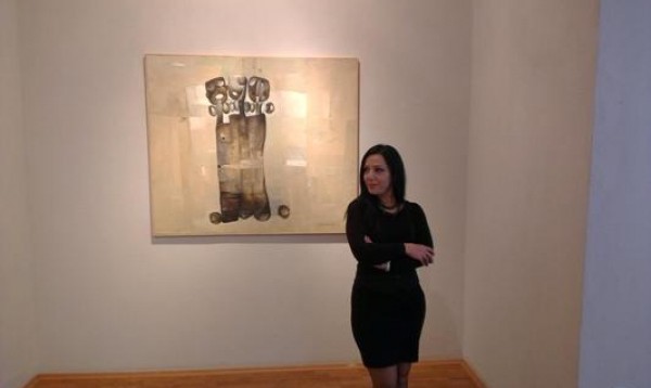 Hapet ekspozita 'A është e shkuara ëndërr?' e artistes Majlinda Kelmendi