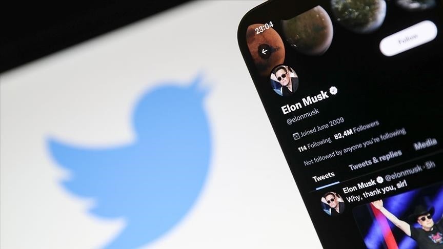 Elon Musk blen Twitter-in