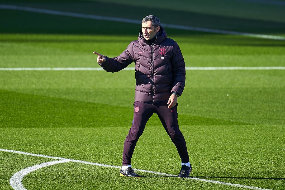 Barcelona shkarkon Valverden, Setien trajneri i ri
