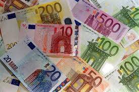Greqia hodhi në treg bono thesari me vlerë 812.5 milionë euro 