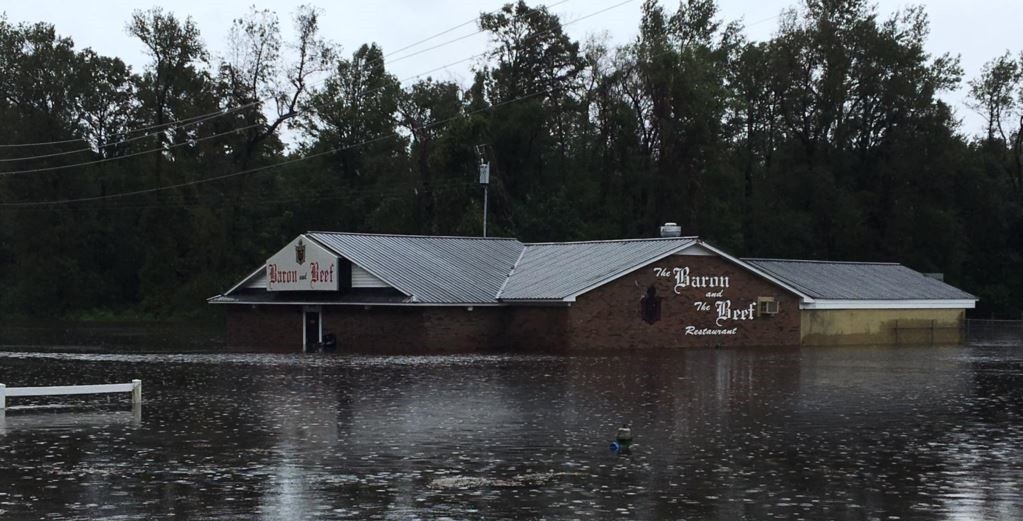 Fermerët goditen rëndë nga uragani Florence