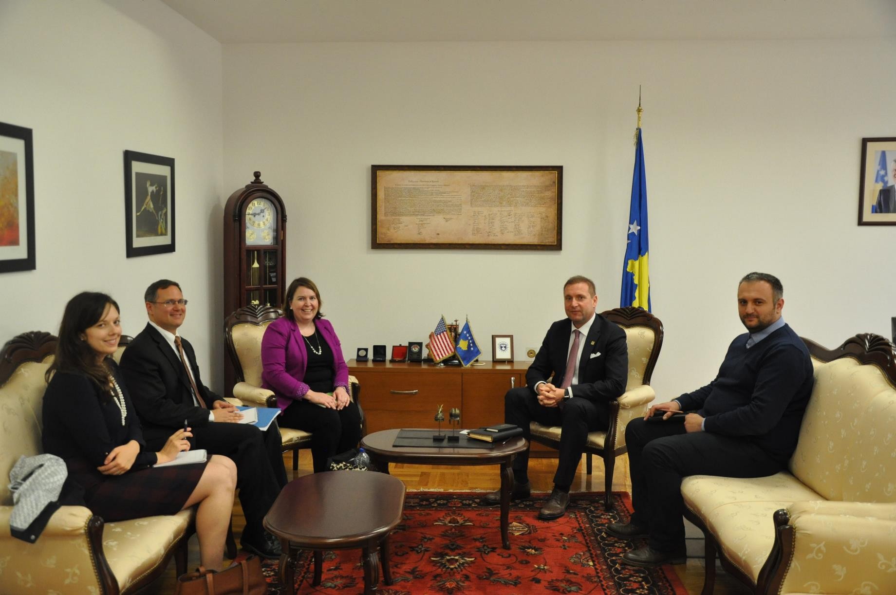 ShBA kërkon angazhimi i institucioneve të Kosovës në luftimin e korrupsionit