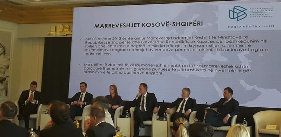Prodhuesit kosovar hasin në shumë pengesa për të eksportuar në Shqipëri