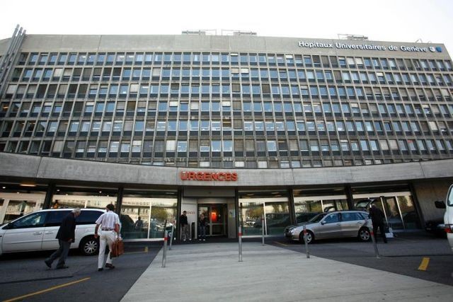 Qendra Universitare e Gjenevës mbështetë fushën e infermierisë në Kosovë