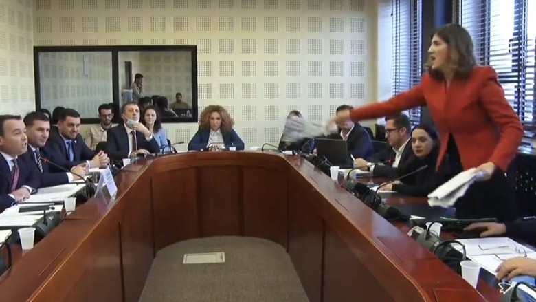 KDI dënon përdorimin e gjuhës dhe sjelljet joparlamentare