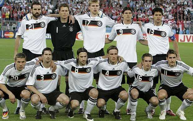 Gjermania prezanton ekipin, fotoja zyrtare para Botërorit 