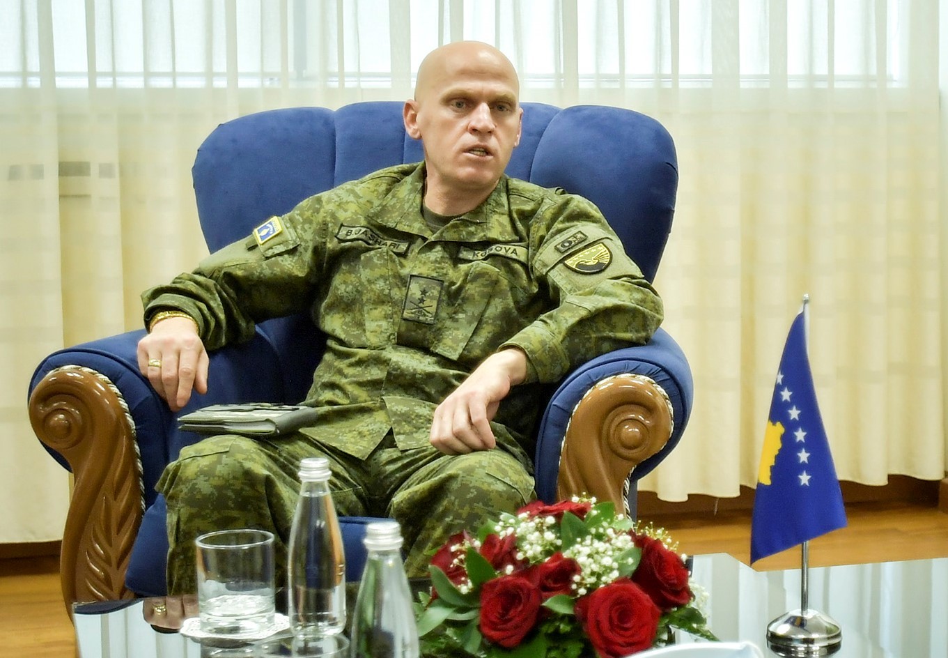 Jashari siguron Kurtin se do të angazhohet për ta bërë FSK-në forcë moderne