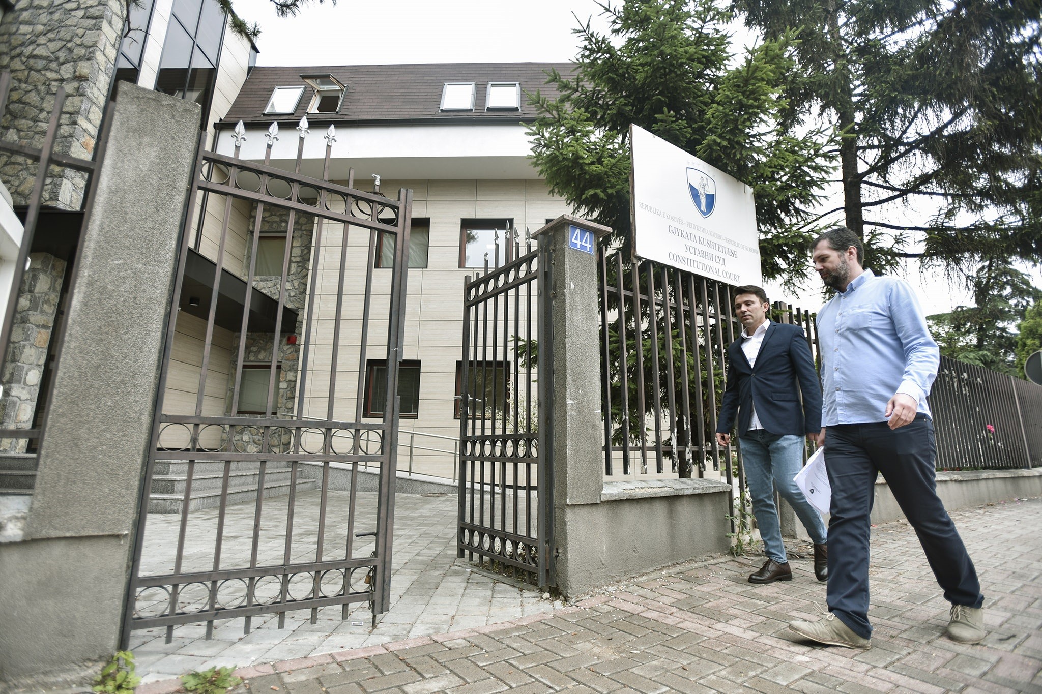 LVV dorëzoi në Kushtetuese vendimin e presidentit për shtyrjen e zgjedhjeve
