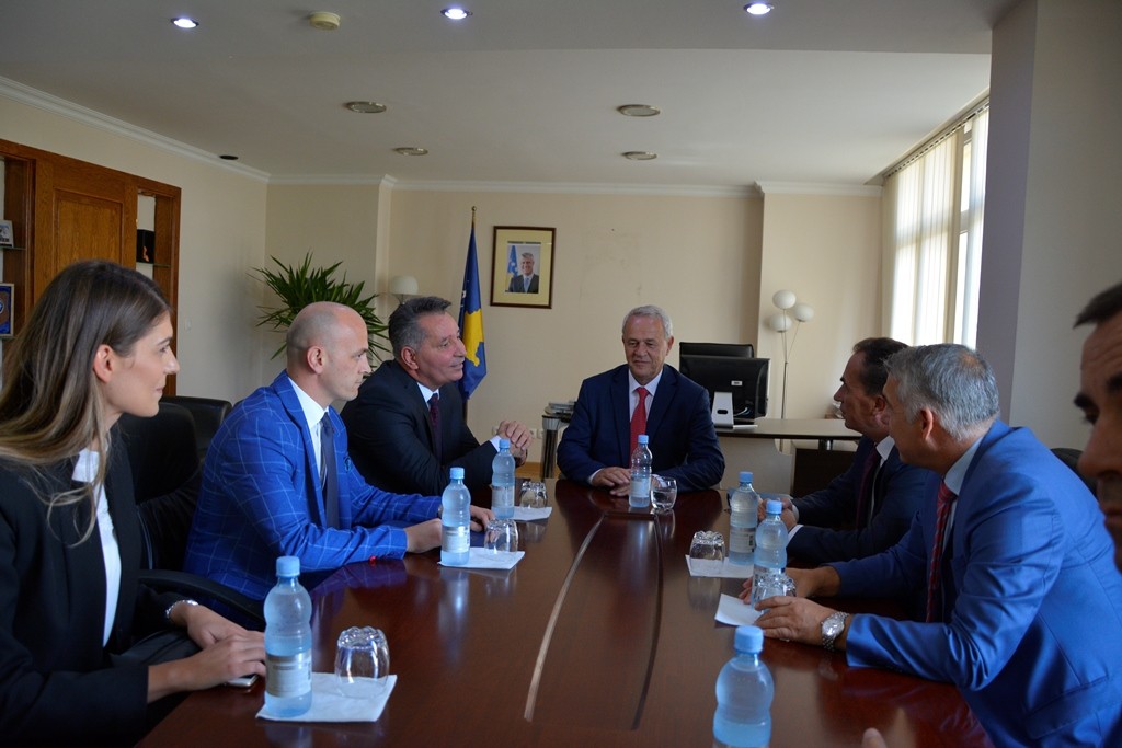 Pal Lekaj, zyrtarisht pranoi pozitën e ministrit të Infrastrukturës 