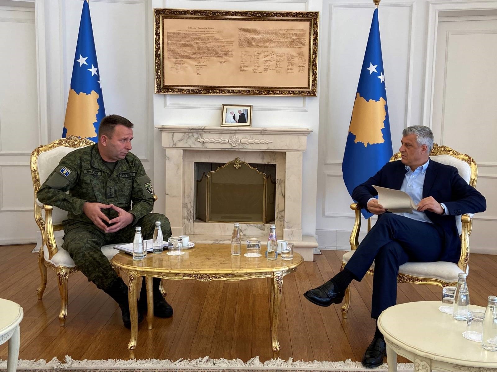 Presidenti Thaçi kërkoi që FSK-ja të mobilizohet për COVID-19   