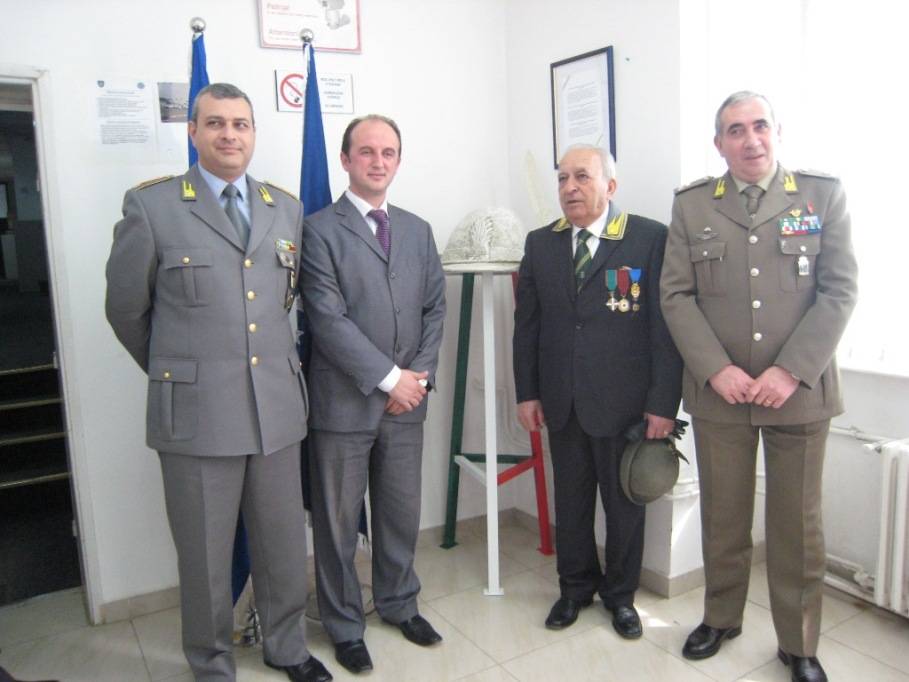 Delegacioni i Guarda Di Finanza viziton Doganën e Kosovës 