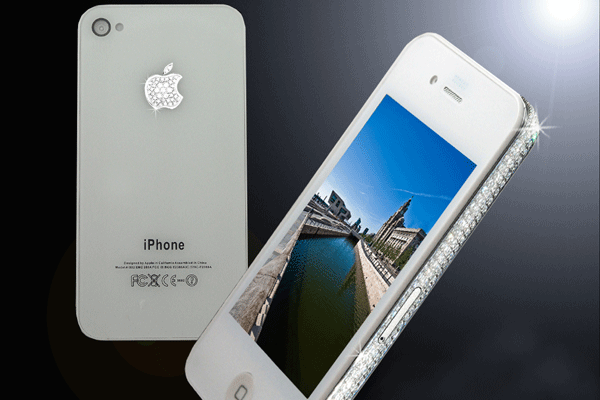 iPhone-t e ardhshëm do të jenë me ekran të lakuar