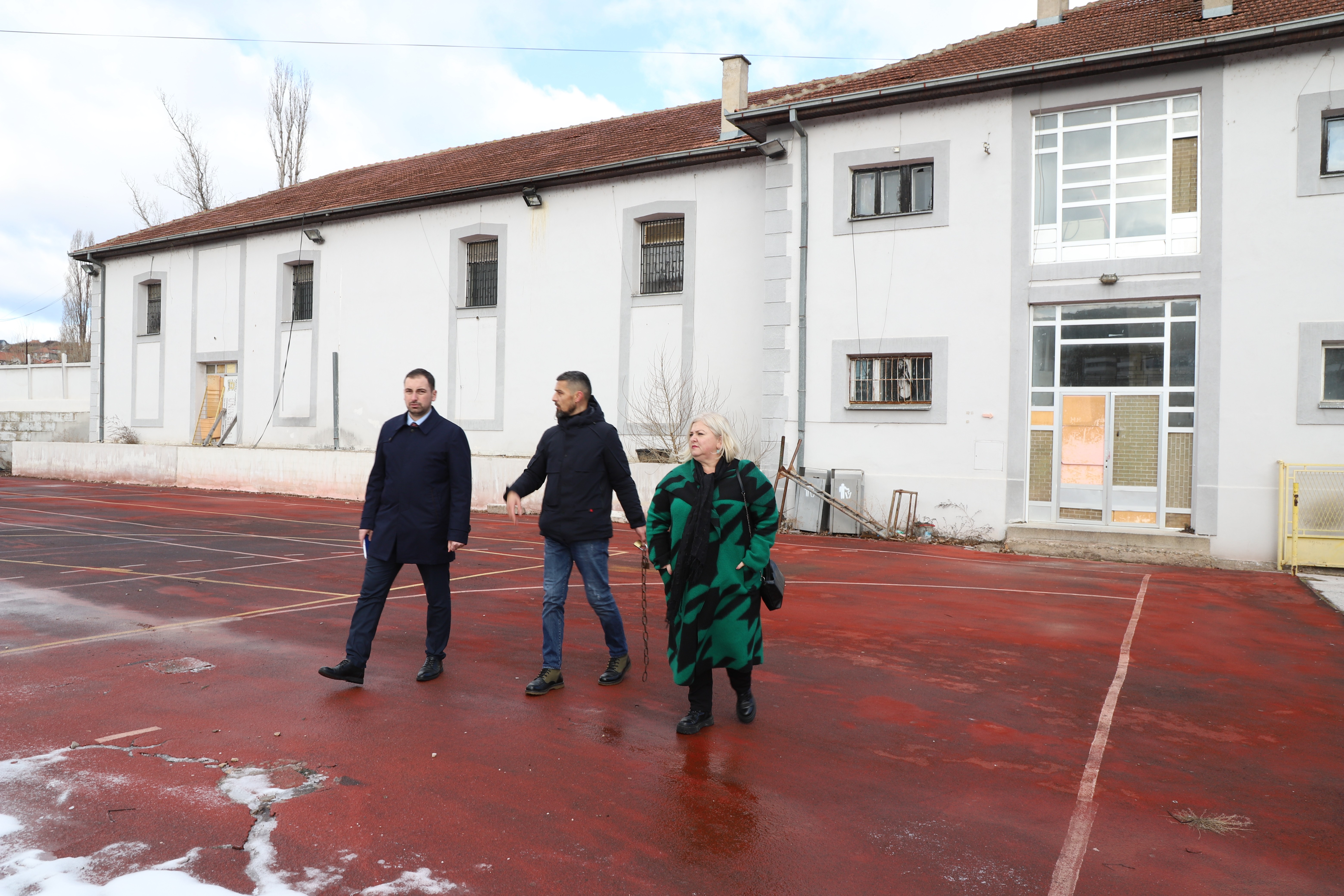Komuna e Mitrovicës rikthen në pronësi qendrën sportive “Fatime Xhaka”