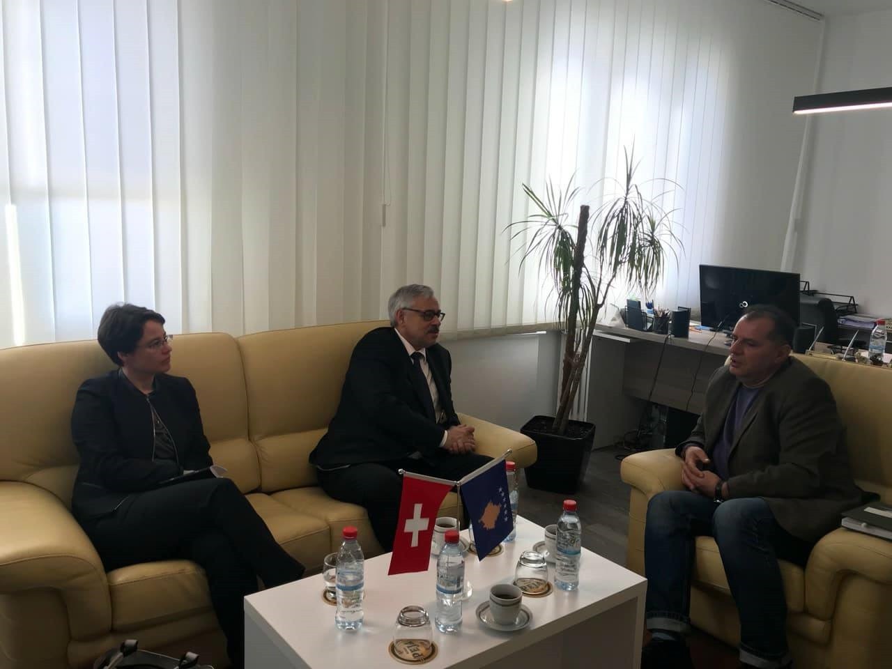 Zvicra e gatshme ta mbështesë Kosovën në zhvillimin e ekonomisë