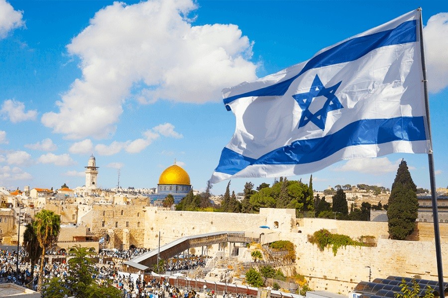 Izraeli kufizon hyrjen e turistëve nga disa shtete