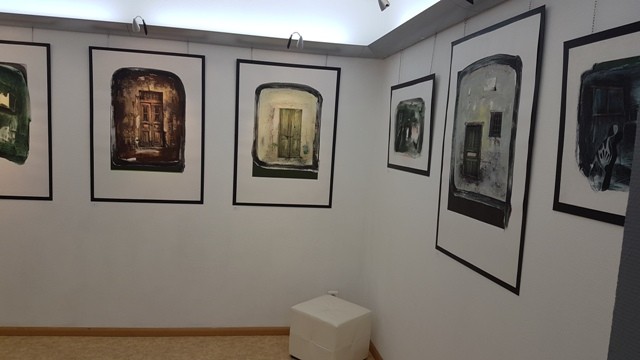 Mervan Mustafa hap ekspozitën në Londër 