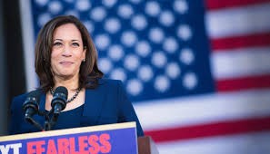 Kamala Harris, edhe zyrtarisht kandidate demokrate për nën-presidente