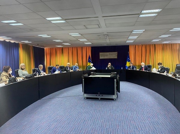 KES voton për komisionet profesionale